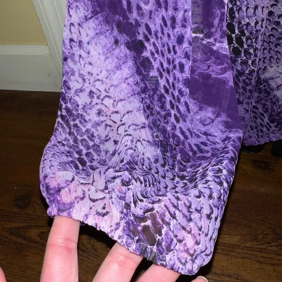 Jennifer Lopez Purple Snakeskin Print Cut Out Long Sleeve Y2K Blouse Size L - Picture 7 of 10
